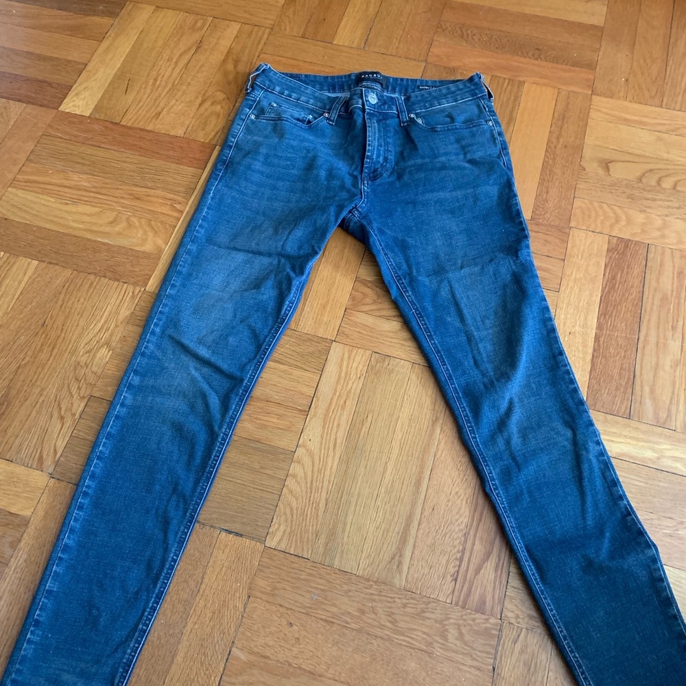 Jeans - Picture 2 of 5